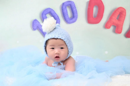 安顺宝宝喜欢搓脚 安顺宝宝喜欢搓脚